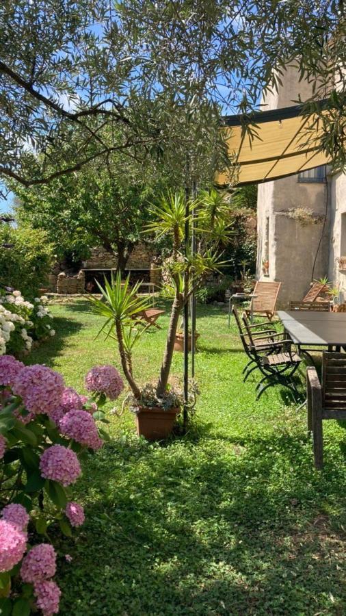 Casa Olivia Lacrema Finale Ligure Exterior foto